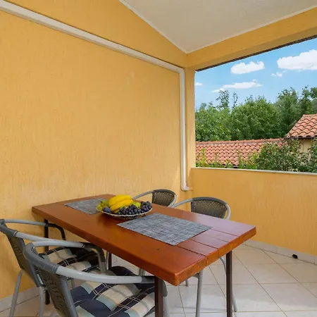 Silvana 74 * Pula