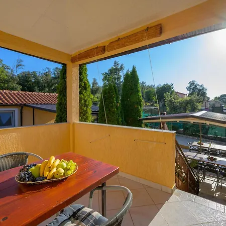 Silvana 74 Daire Pula