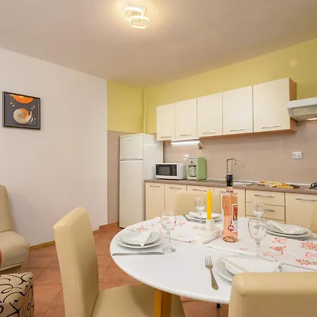 Silvana 74 Daire Pula