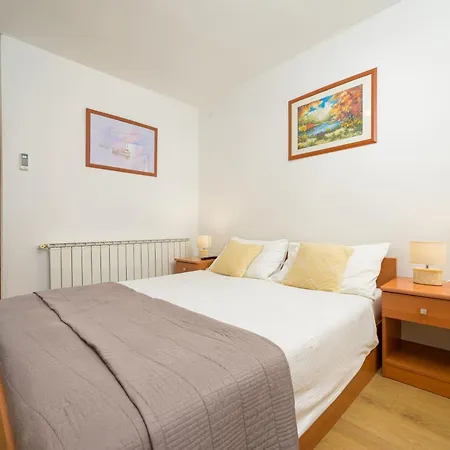 Silvana 74 * Pula