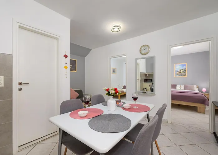 Silvana 74 * بولا