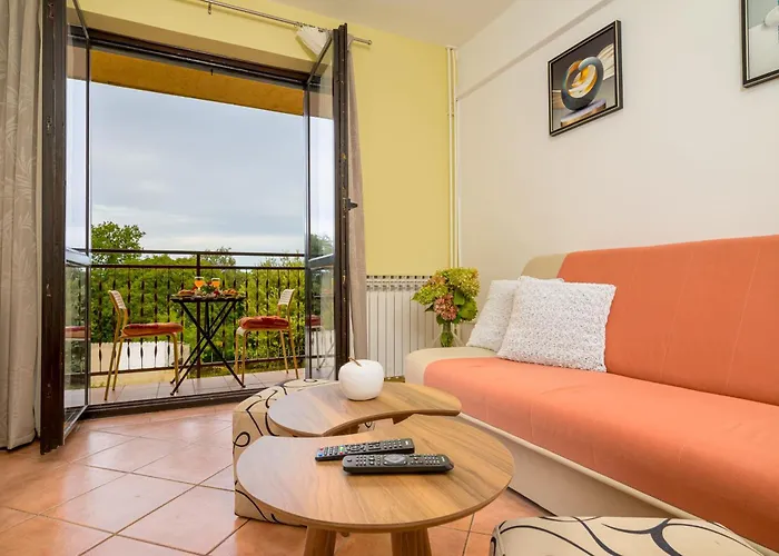 Silvana 74 * بولا