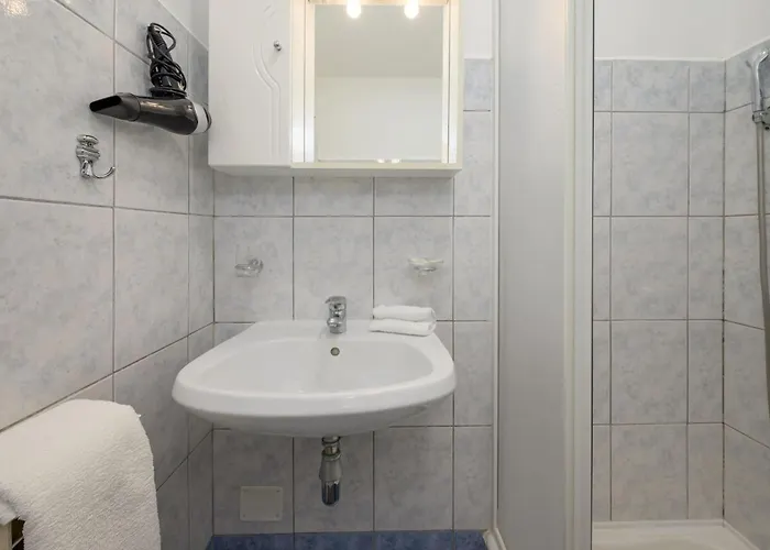 Silvana 74 شقة بولا